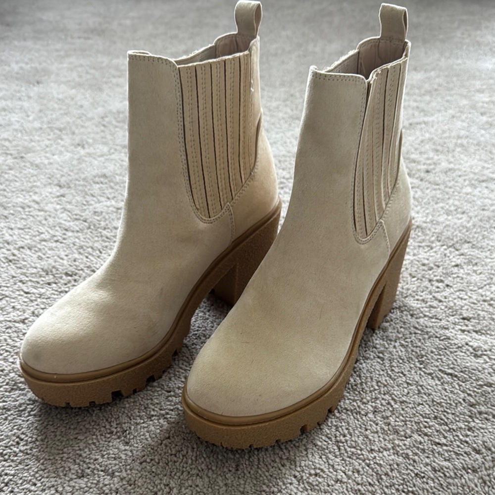 Women's Cream Ankle Boots